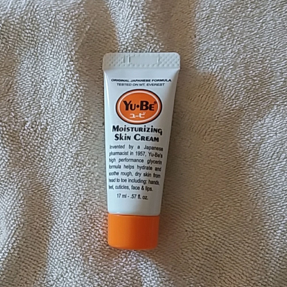 Yu Be travel size moisturizer